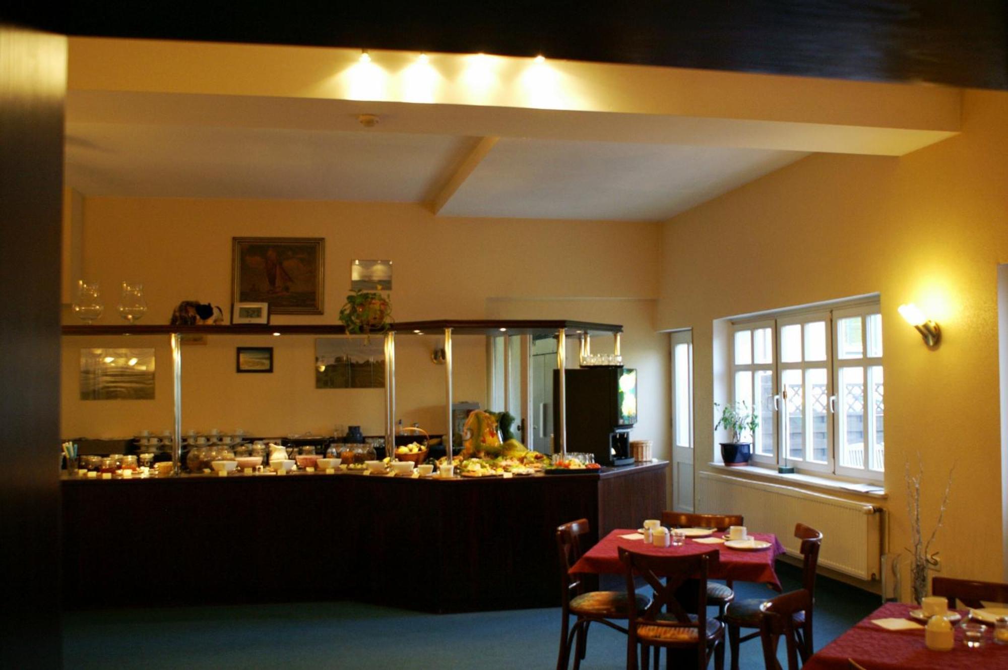 Hotel Strandpavillon Baabe Eksteriør bilde